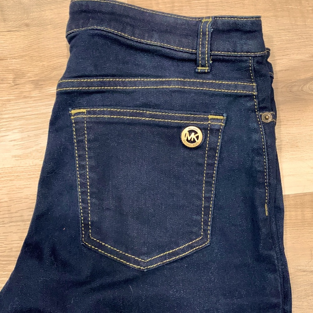 Michael Kors Izzy Skinny ankle jeans.  Size 6.  New without tags.  Never worn.